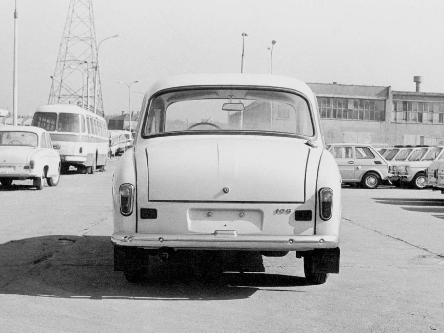  FSO Syrena 105 1972 года  (фото 2 из 4)